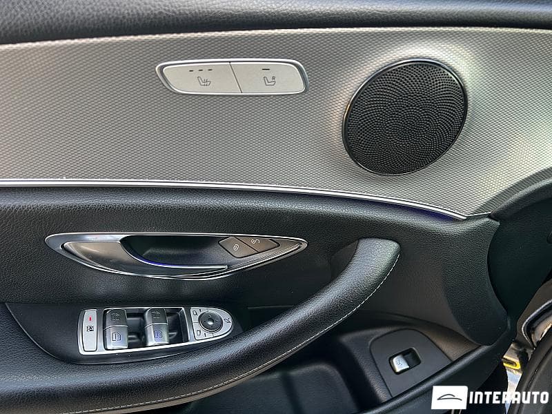 2016 Mercedes E 200 — Miniatură 6