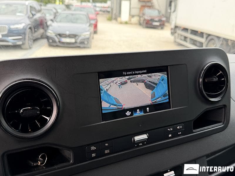 2020 Mercedes Sprinter — Miniatură 7