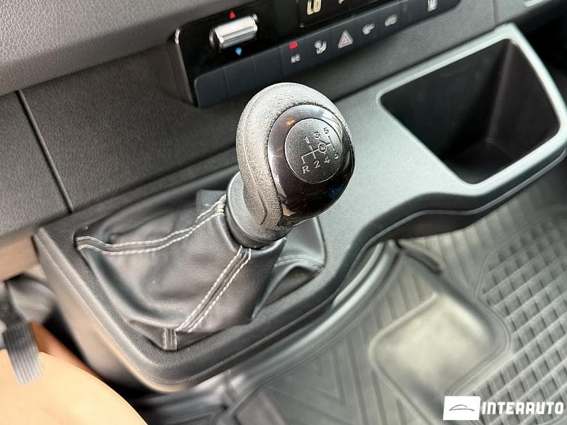 2020 Mercedes Sprinter — Miniatură 9