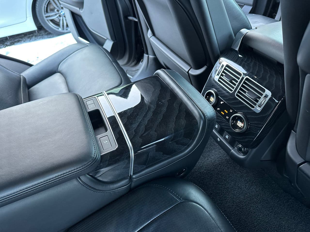 2020 Land Rover Range Rover Vogue — Miniatură 22