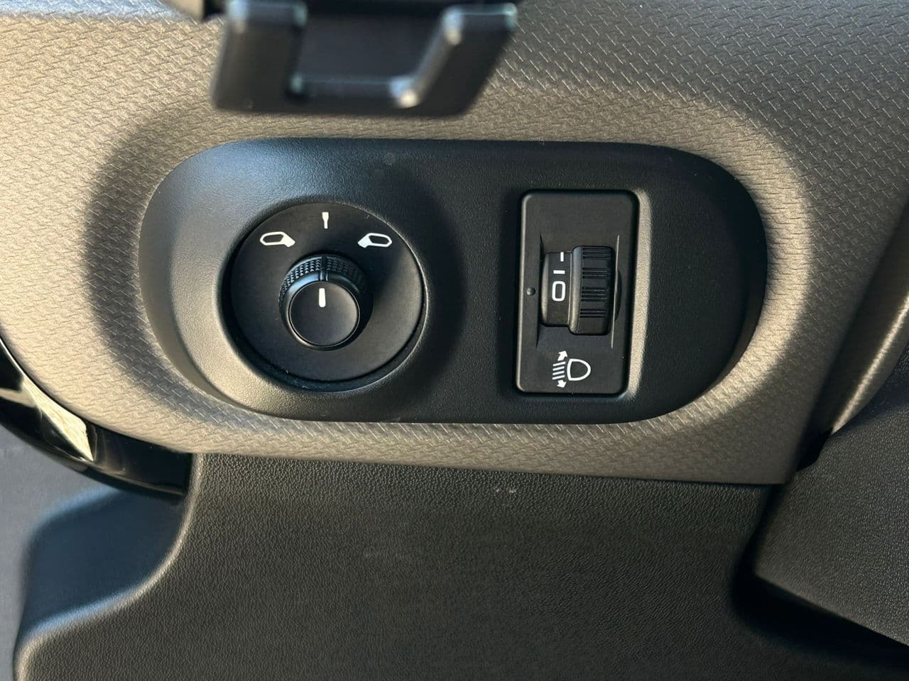 Citroen C4 Cactus 2015 — Миниатюра 7