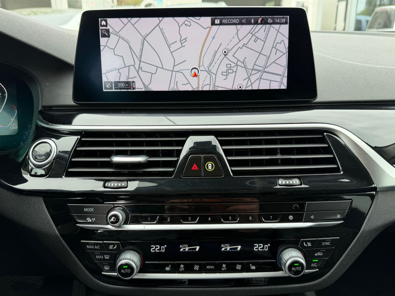 2020 BMW 520 — Miniatură 13