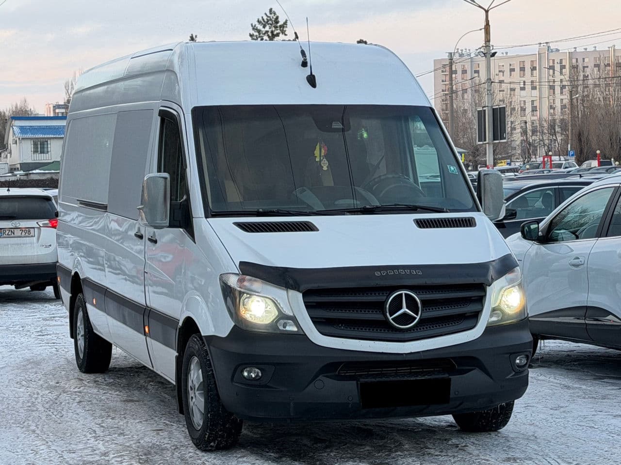 2014 Mercedes Sprinter — Miniatură 3