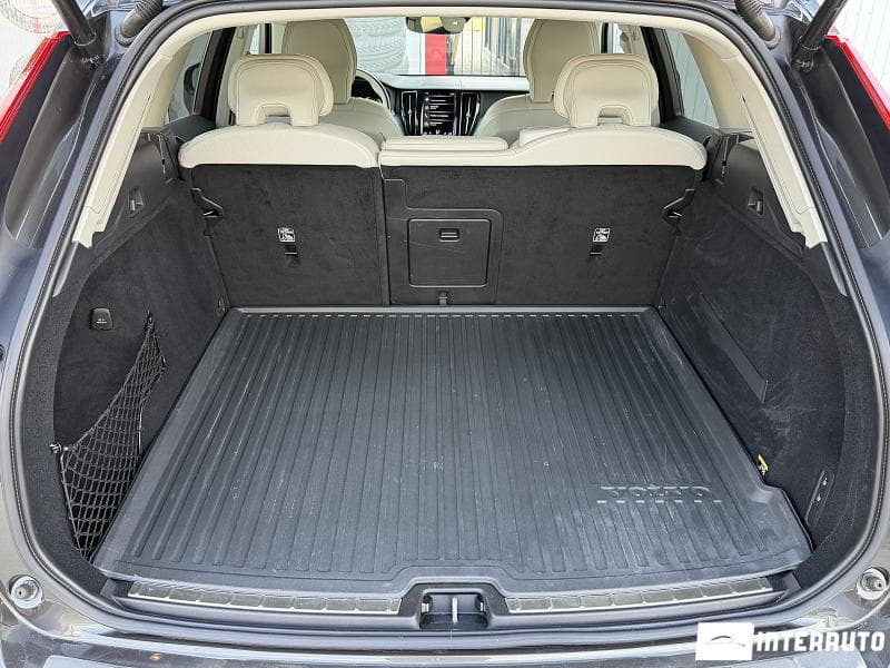 2019 Volvo XC 60 — Miniatură 21