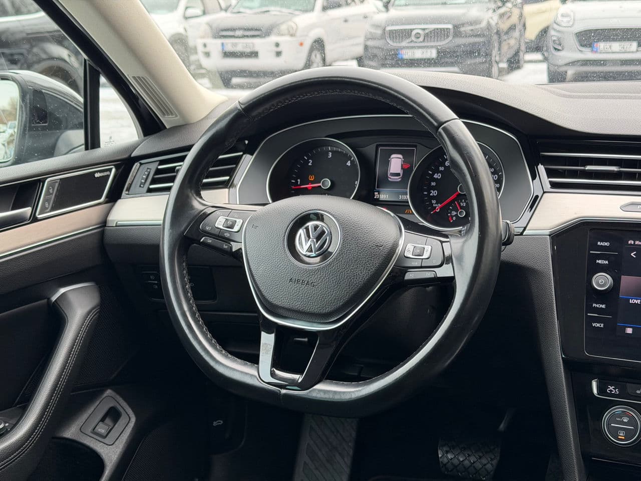 2019 Volkswagen Passat — Miniatură 12