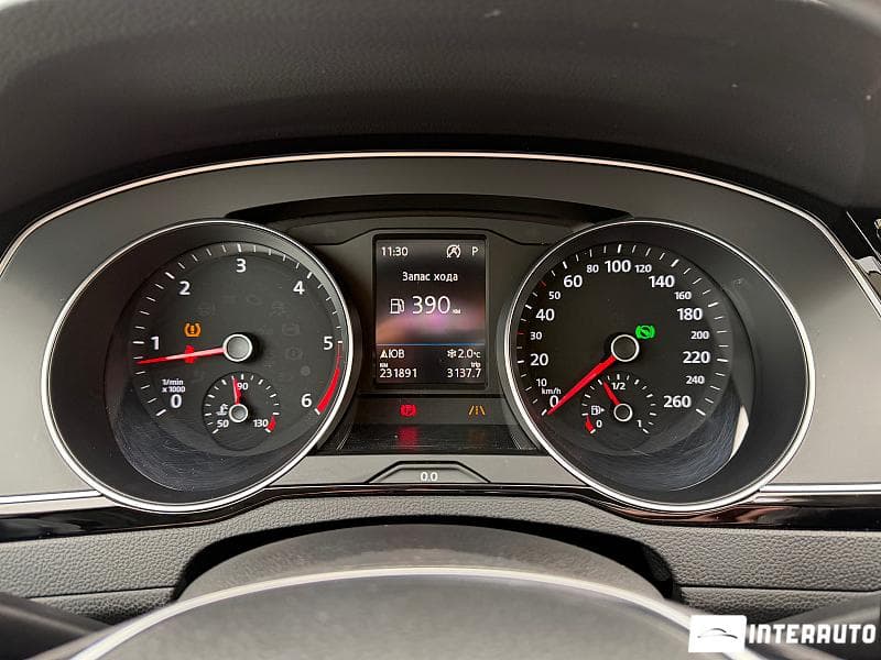 2019 Volkswagen Passat — Miniatură 13