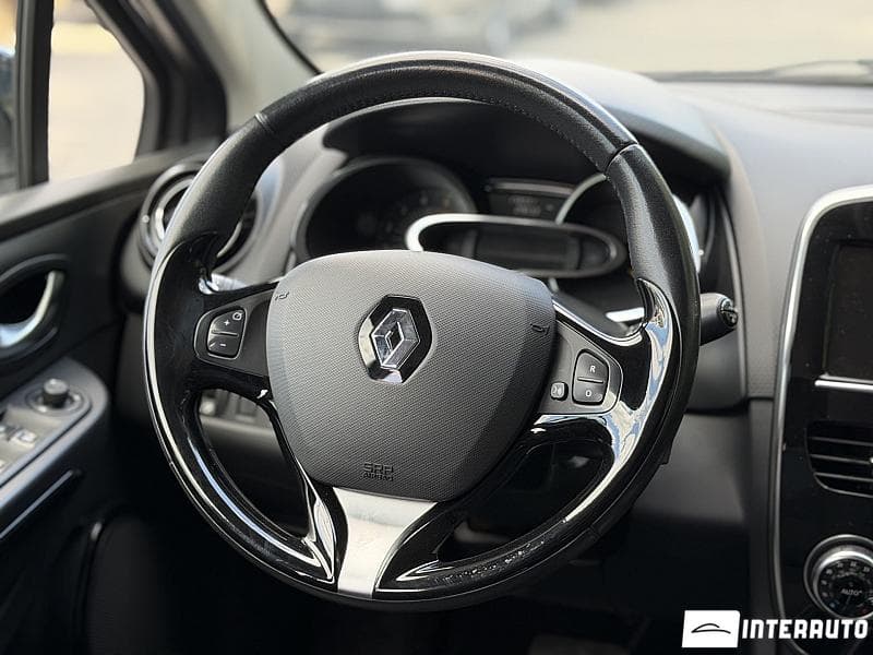 Renault Clio 2015 — Миниатюра 10