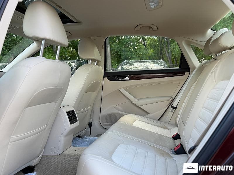 2013 Volkswagen Passat — Miniatură 17