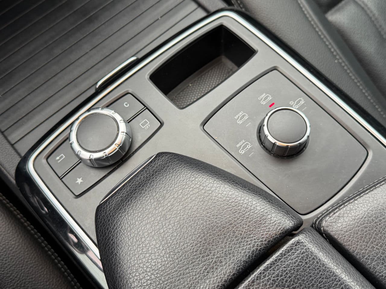 2016 Mercedes GLE 250 — Miniatură 16