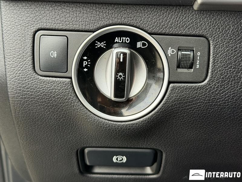 2016 Mercedes GLE 250 — Miniatură 8