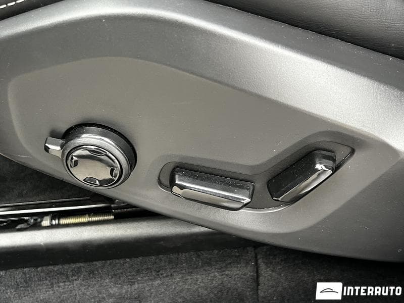 Volvo XC 60 2022 — Миниатюра 18