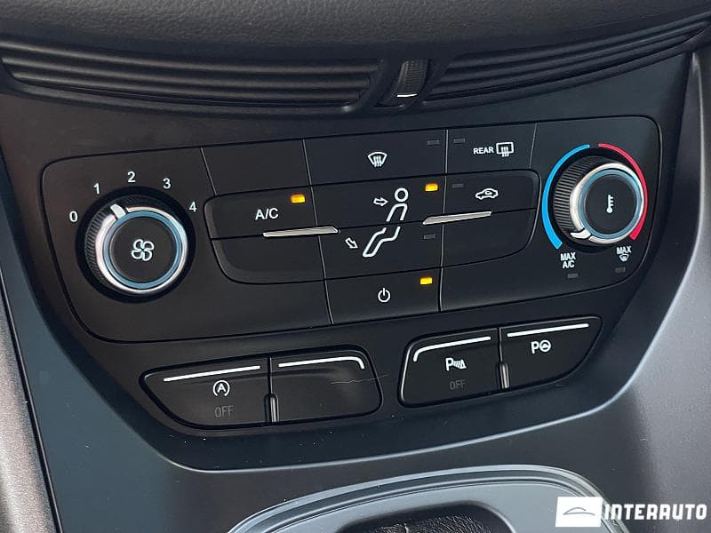 2017 Ford C-MAX — Miniatură 12