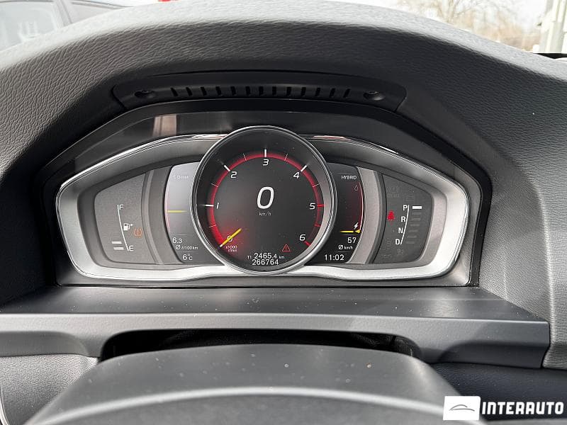 Volvo V 60 2016 — Миниатюра 9