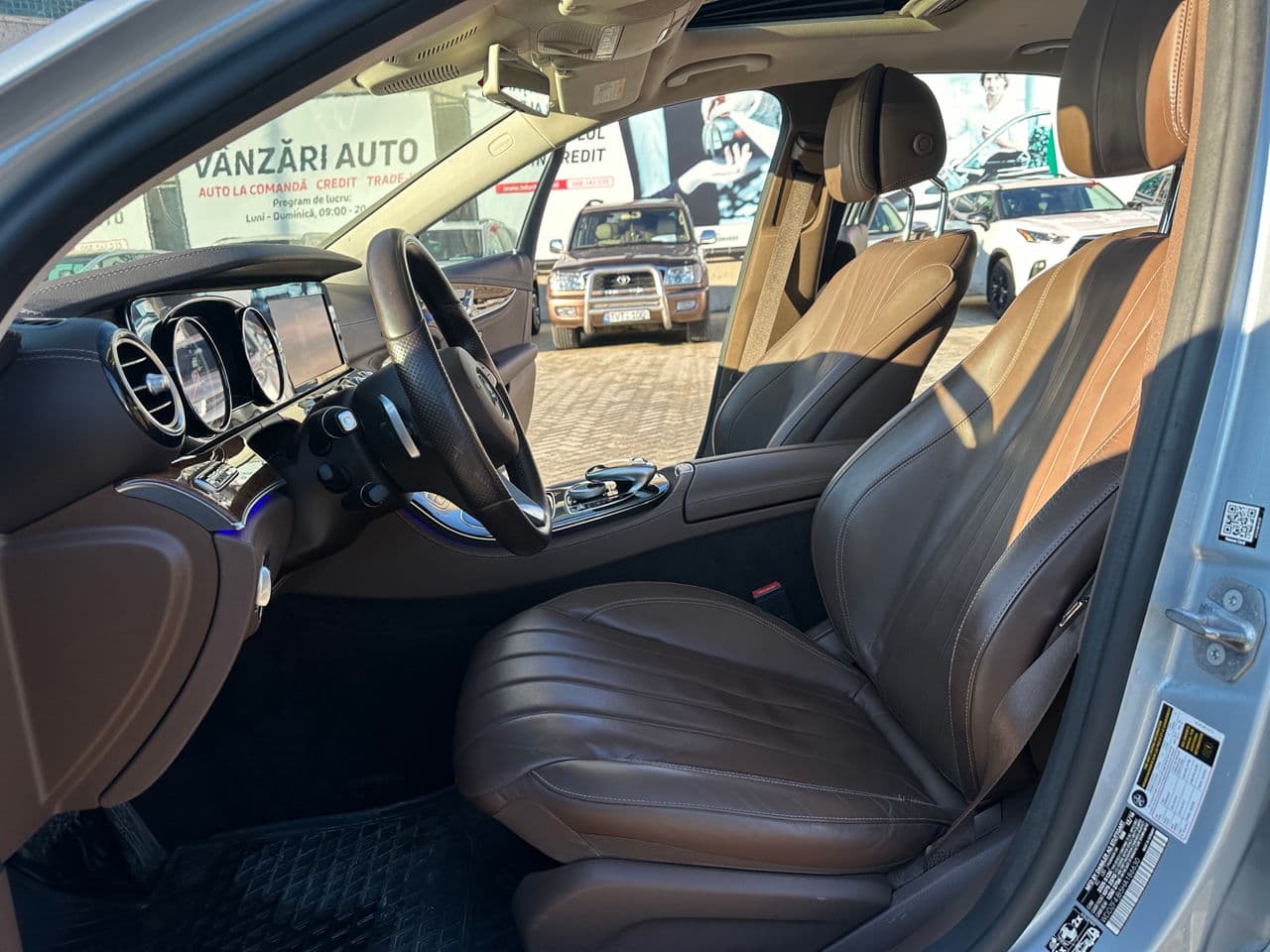 2016 Mercedes E 300 — Miniatură 5