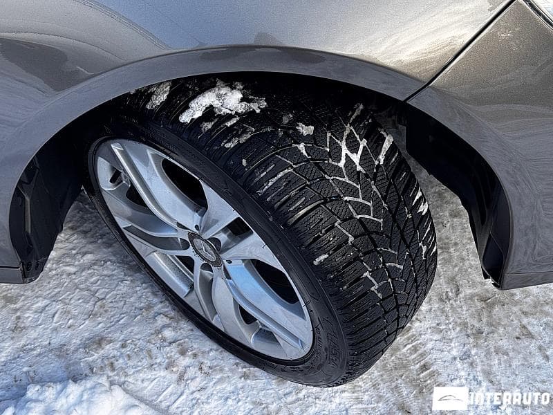 2009 Mercedes E 350 — Miniatură 20