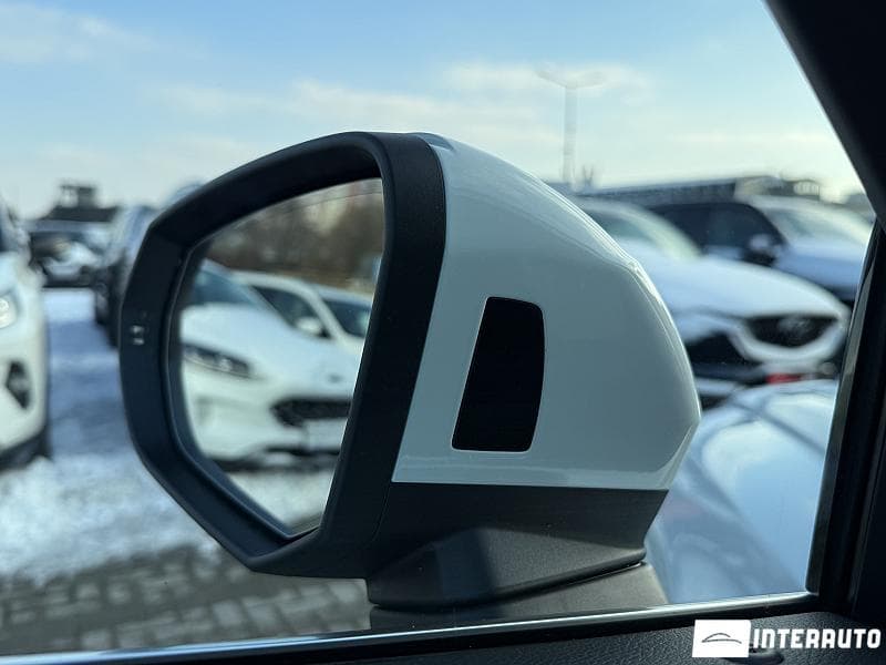 2019 Audi Q3 — Miniatură 19
