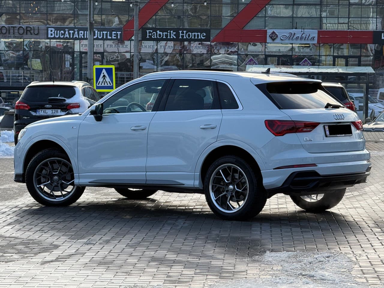 2019 Audi Q3 — Miniatură 4