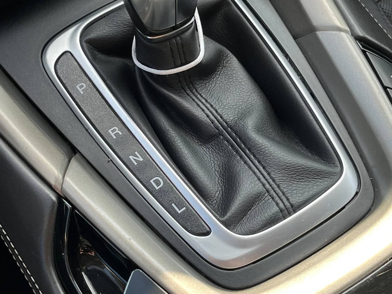 2018 Ford Mondeo — Miniatură 12