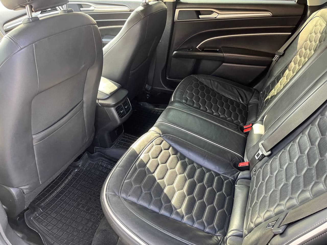 2018 Ford Mondeo — Miniatură 18