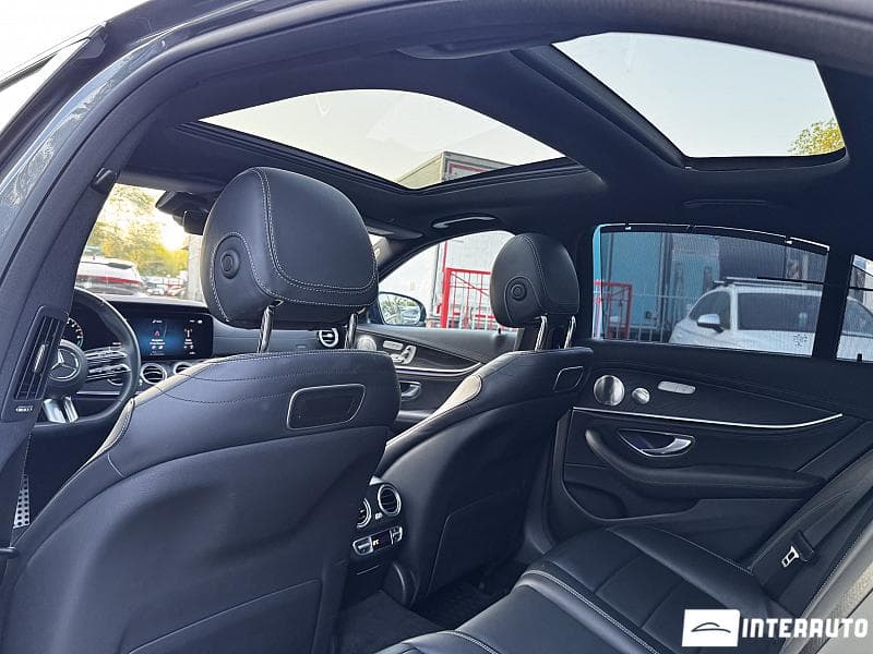 2020 Mercedes E 300e — Miniatură 7