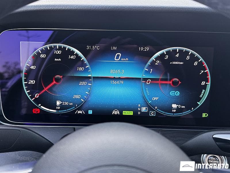 2020 Mercedes E 300e — Miniatură 11