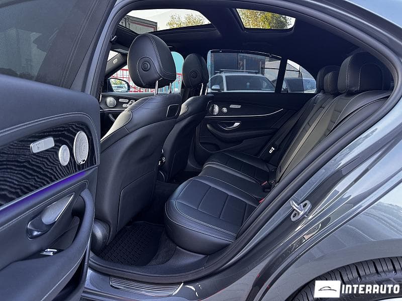 2020 Mercedes E 300e — Miniatură 6