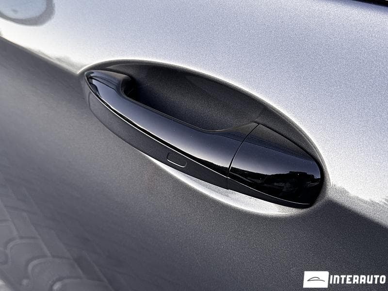 2020 Mercedes E 300e — Miniatură 22