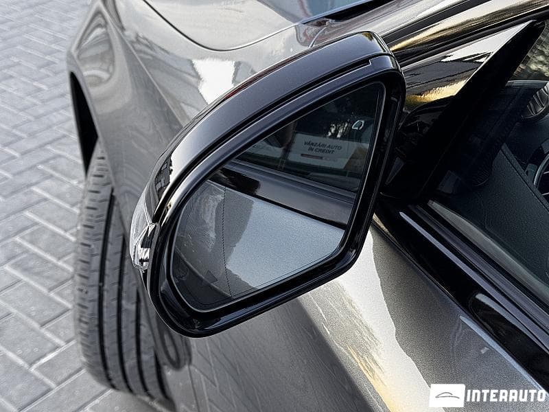 2020 Mercedes E 300e — Miniatură 23