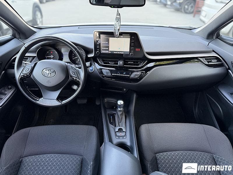 2021 Toyota C-HR — Miniatură 16