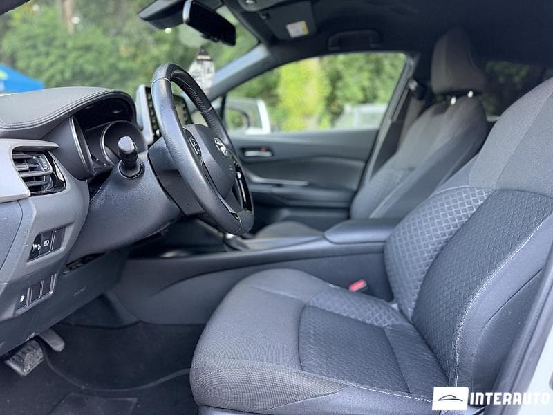 2021 Toyota C-HR — Miniatură 8
