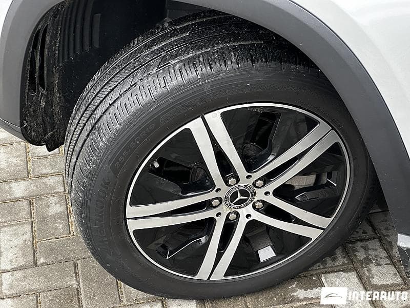 Mercedes GLE 300d 2019 — Миниатюра 16