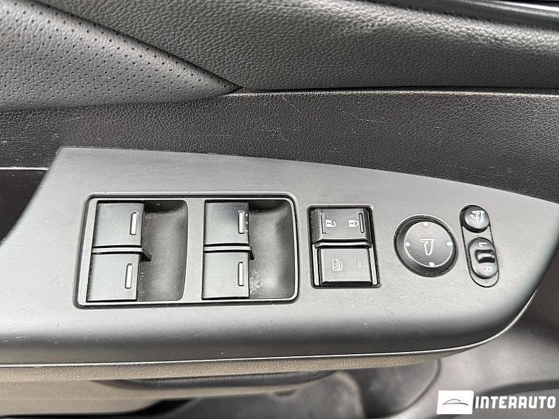 2015 Honda CR-V — Miniatură 17