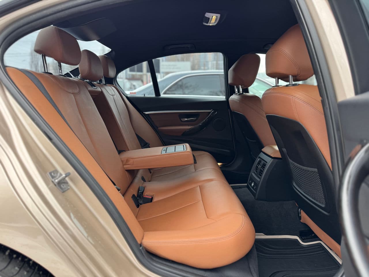 2013 BMW 328 — Miniatură 17