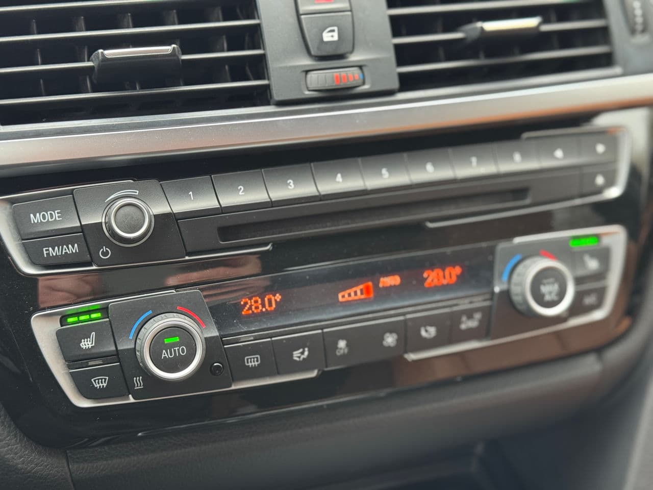 2013 BMW 328 — Miniatură 14