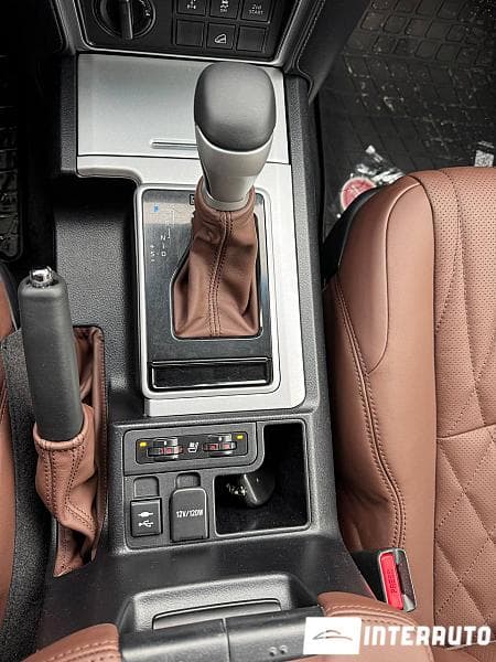 2018 Toyota Land Cruiser Prado — Miniatură 15