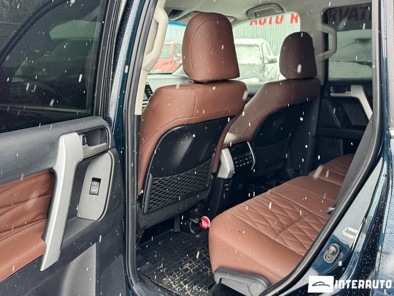 2018 Toyota Land Cruiser Prado — Miniatură 22