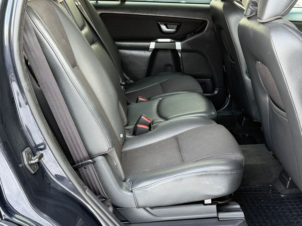 2010 Volvo XC 90 — Miniatură 17