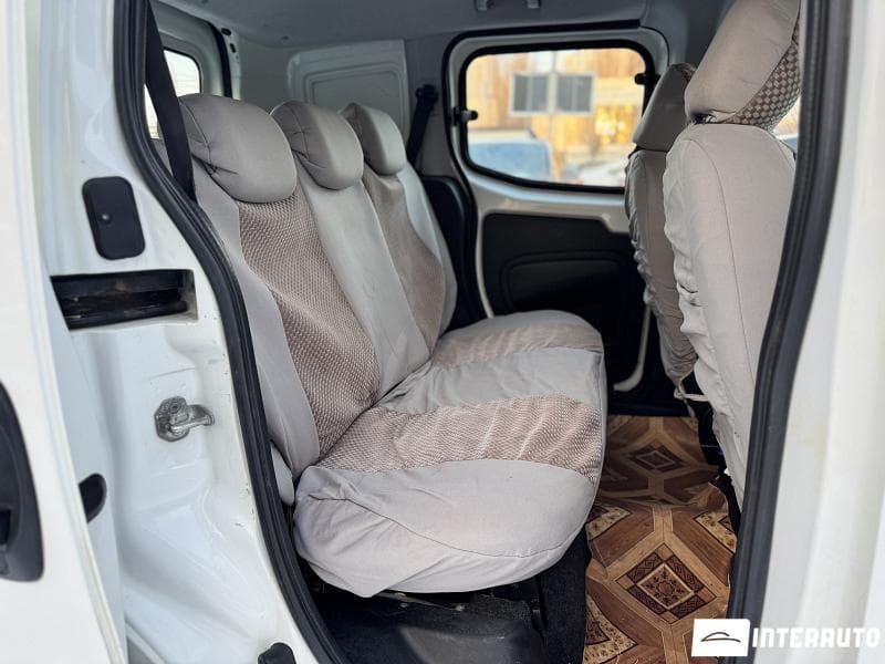 2013 Fiat Fiorino — Miniatură 14