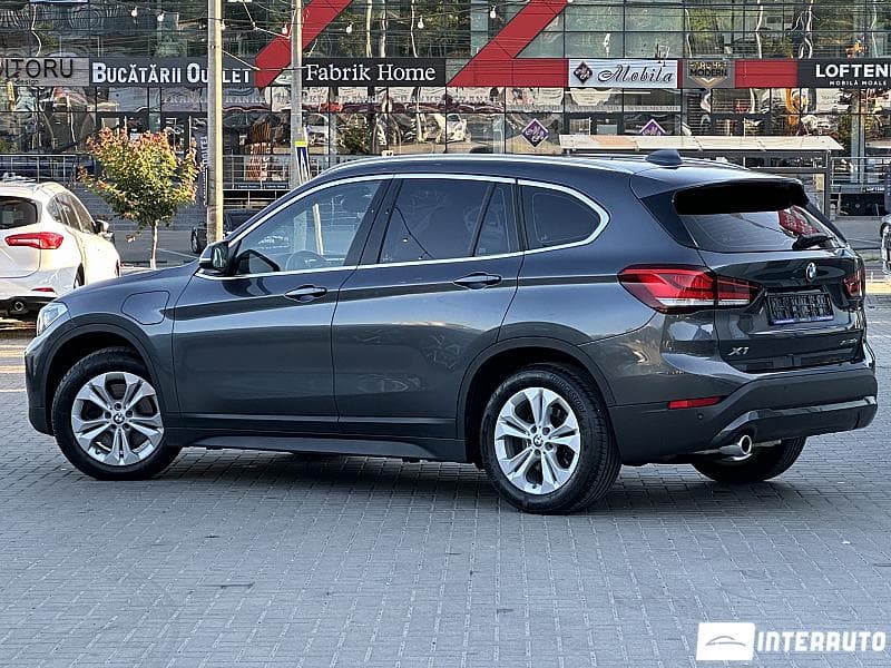 BMW X1 2.5e 2020 — Миниатюра 4
