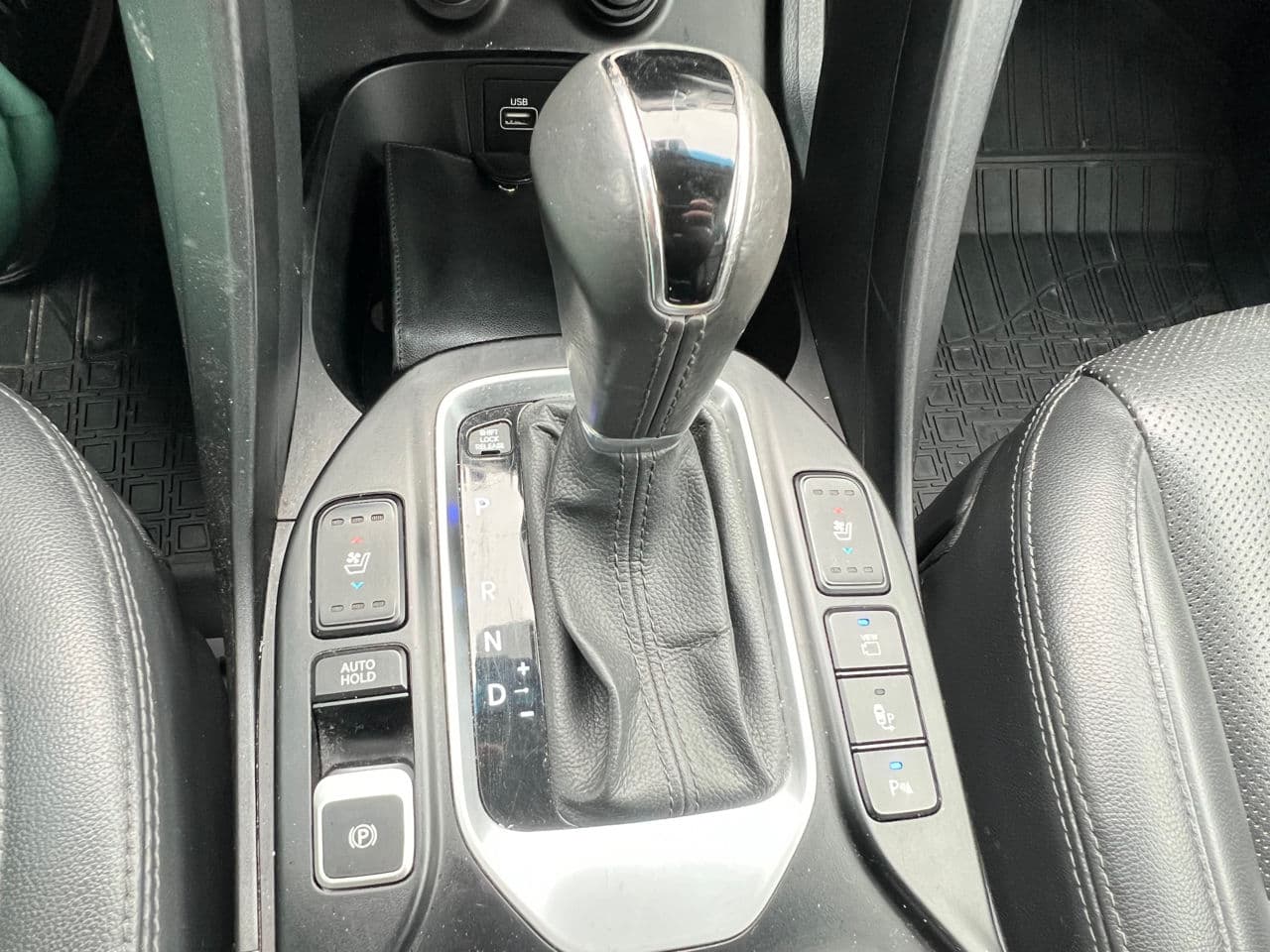 2015 Hyundai Santa Fe — Miniatură 9