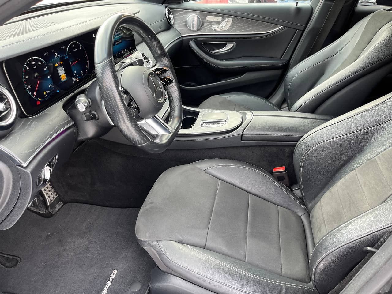 2020 Mercedes E 220 — Miniatură 7