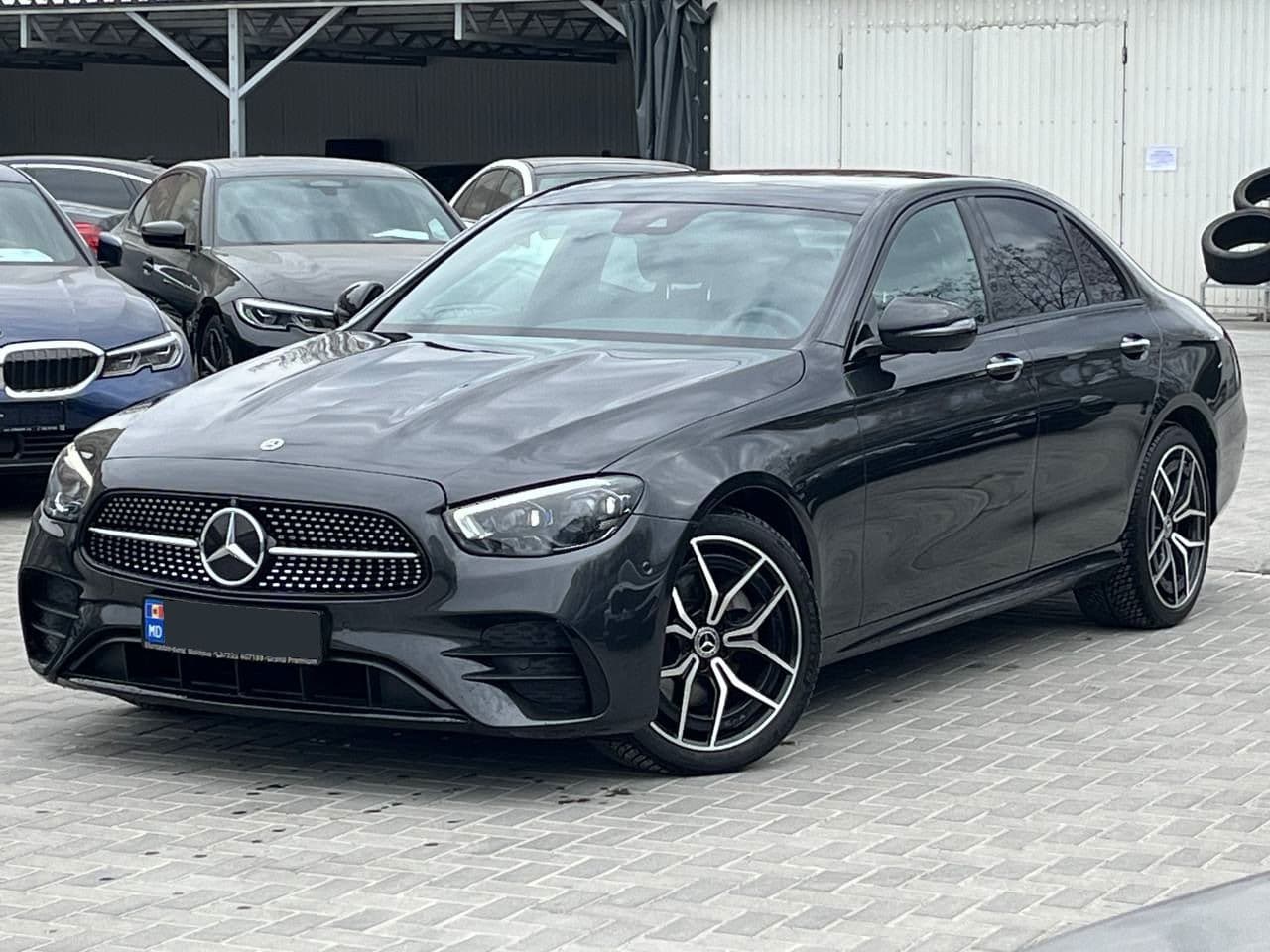 2020 Mercedes E 220 — Miniatură 3