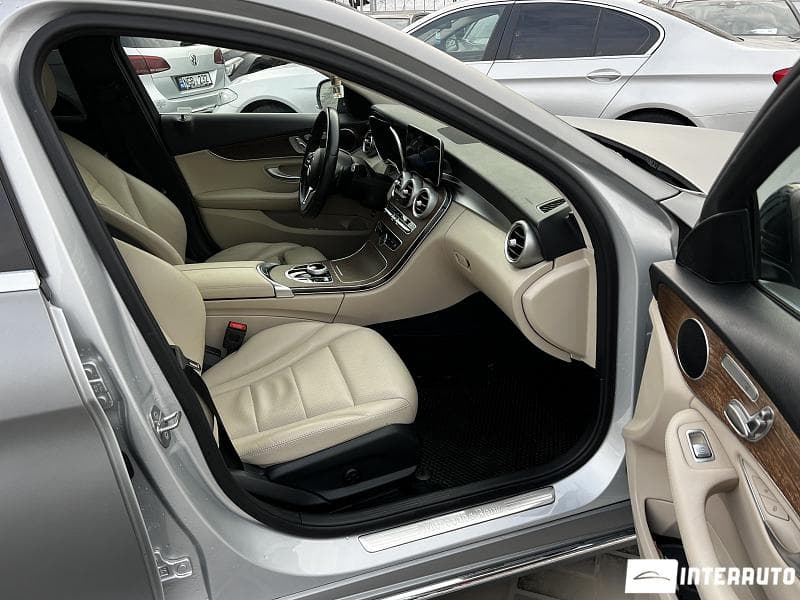 2019 Mercedes C 300 — Miniatură 5