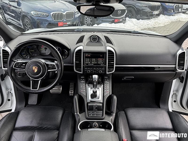 2016 Porsche Cayenne S Hybrid — Miniatură 6
