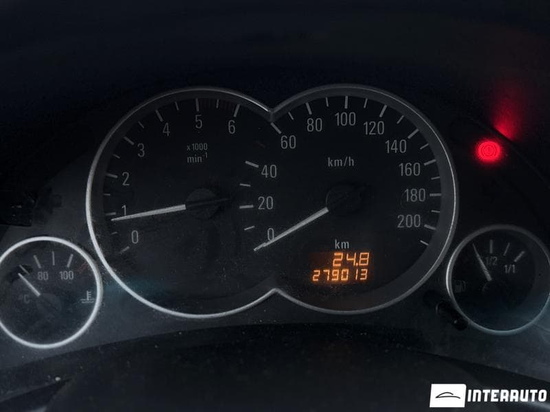 2005 Opel Corsa — Miniatură 10