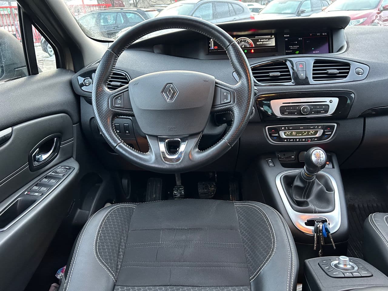 2015 Renault Scenic — Miniatură 8
