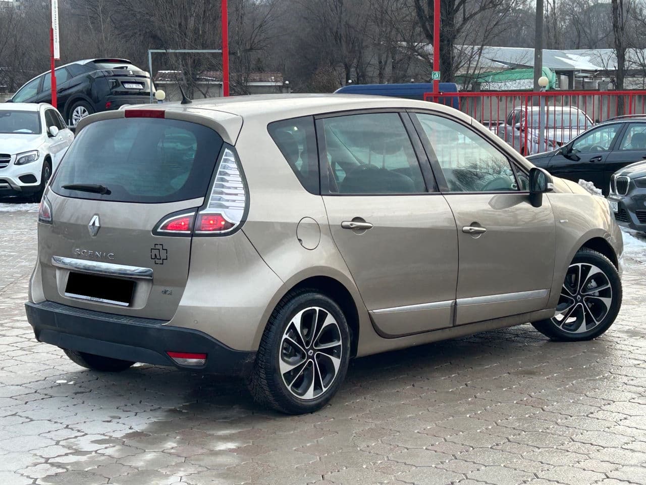 2015 Renault Scenic — Miniatură 2