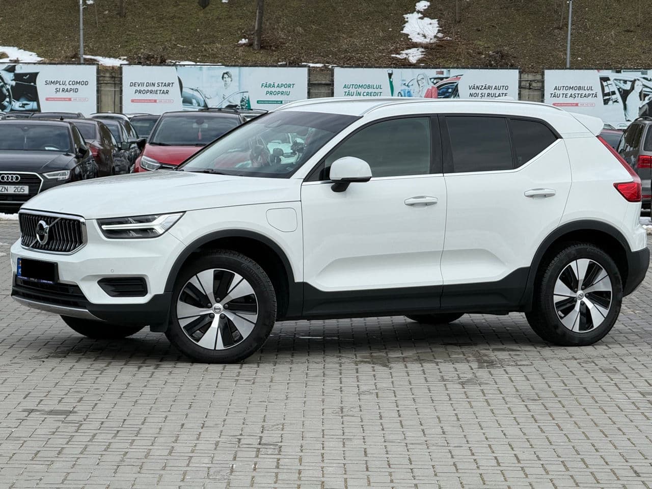 Volvo XC 40 2021 — Миниатюра 2