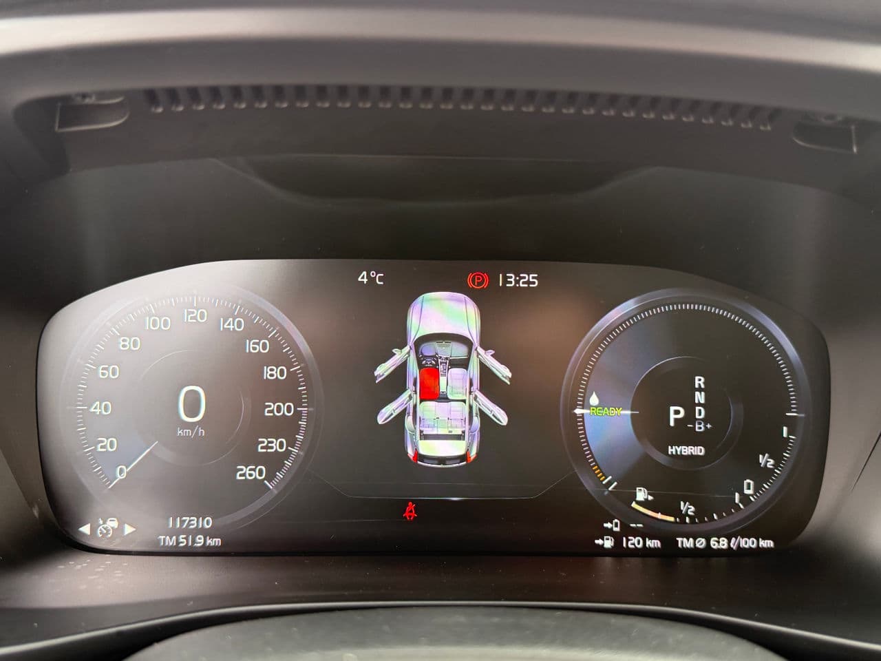Volvo XC 40 2021 — Миниатюра 8