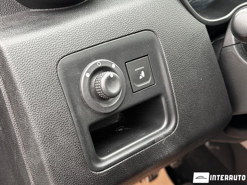 2020 Dacia Duster — Miniatură 17